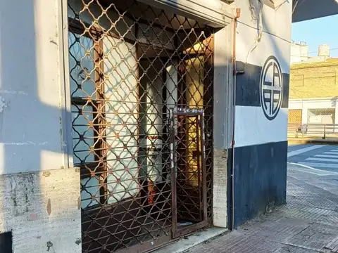 Chivilcoy 900, Piso 0