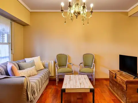 Casa en Venta en Olivos, USD 319.000