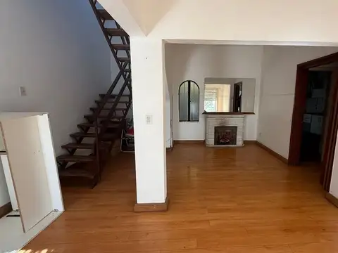 Depto Tipo Casa en Venta de 3 dormitorios