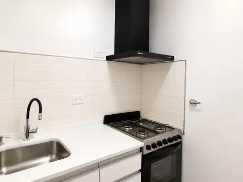 Departamento en Alquiler en Flores, $ 980.000