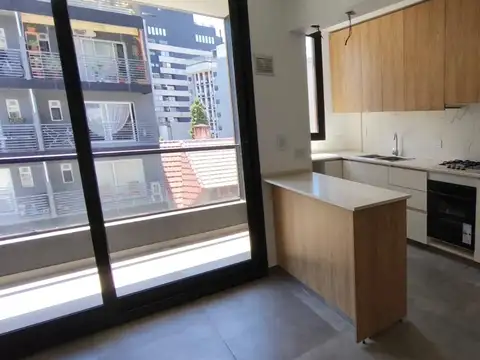 Granaderos 600, Piso 4°