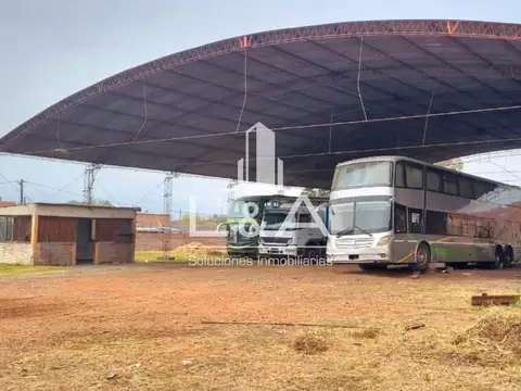 Terreno A Media Cuadra De Av. Artigas