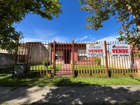 SE VENDE CASA   BUEN ESTADO Y UBICACION   AYACUCHO