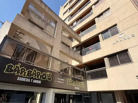 Rondeau 100, Piso 6
