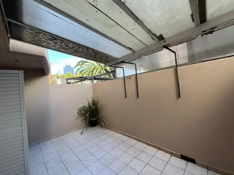 Alquiler un dormitorio con patio