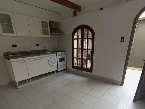 Departamento en Alquiler en La Plata, $ 400.000