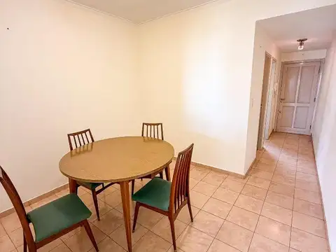 Juan Jose Paso 3900, Piso 2