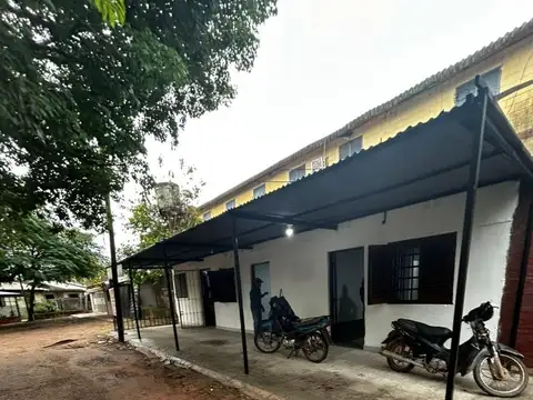 Bº ESPAÑA - LOCALES COMERCIALES.-