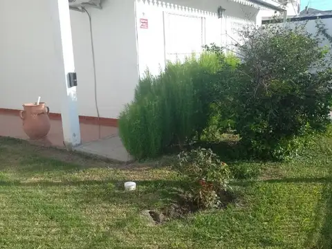 Venta Hermosa Casa Apta Crédito Juan Diaz De Solis 1200