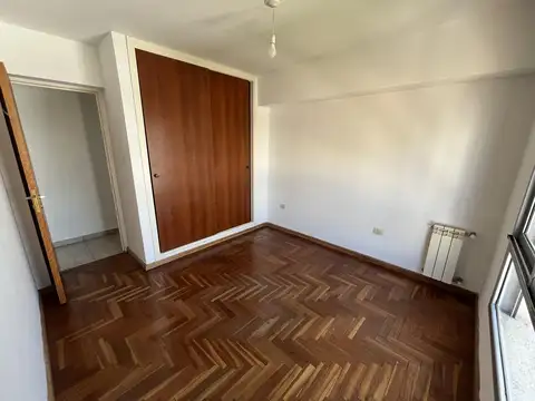 Departamento en Alquiler en General Paz, $ 700.000