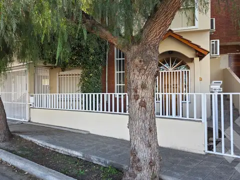 Casa en Venta en Villa Regina, USD 262.000