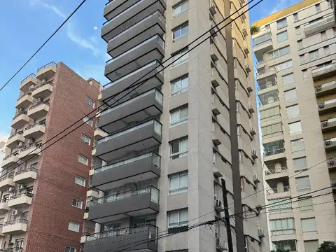 Luminoso 3 ambientes en La Isla de Olivos