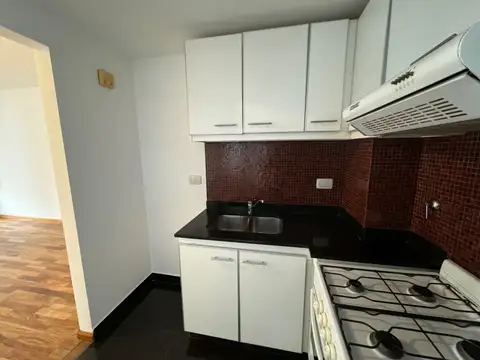 Departamento en Alquiler con 1 cocheras