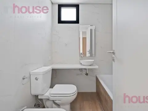 Monoambiente con balcon terraza en Villa Urquiza  