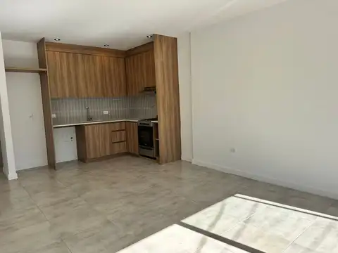 Depto Tipo Casa 2 ambientes con 1 baño