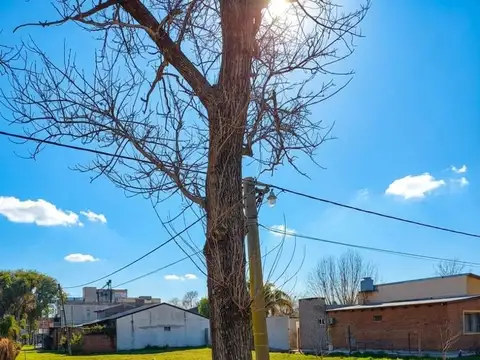 TERRENO EN VENTA FUNES NORTE    APTO COMERCIAL