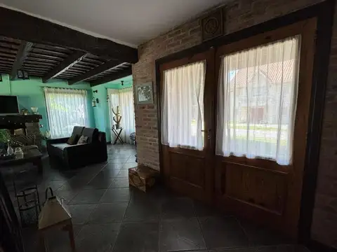 B° Las Palmas, Gaspar Campos 2602