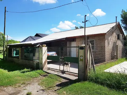 3 dormitorios con jardín y parrillero