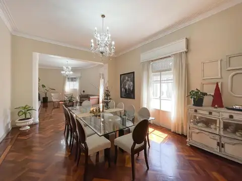 Departamento en Venta de 5 dormitorios