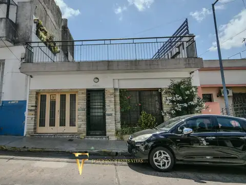 Casa en Venta en Parque Avellaneda, USD 185.000