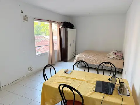 9 De Julio 1345 , Piso 4