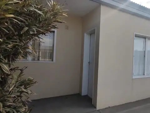 Calle Felipe Chilo 300