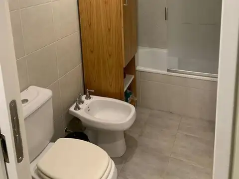 Depto Tipo Casa en Venta con 1 cocheras