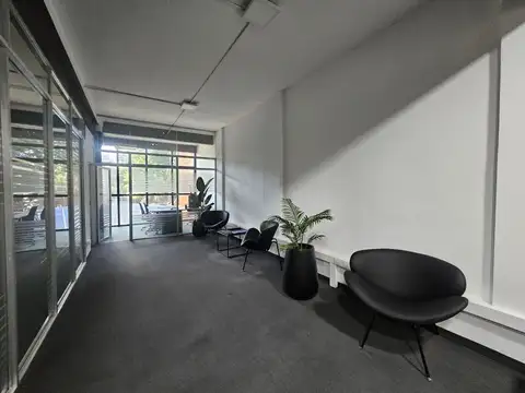 Oficina en Venta 25 años