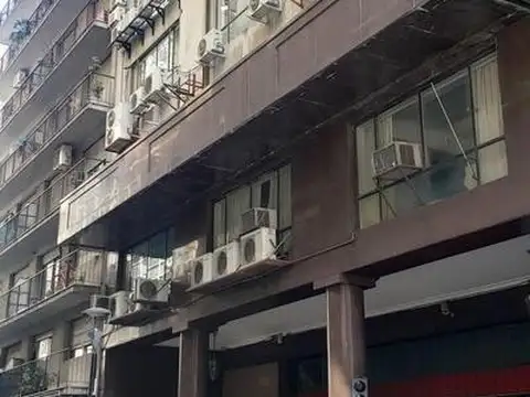 EXCELENTE OFICINA en VENTA en MICROCENTRO