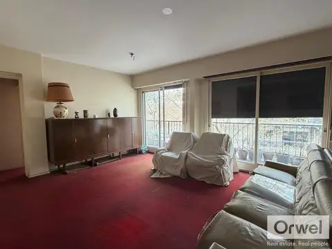 Venta Amplio 4/5 Ambientes C/ Escritorio Dependencia A Reciclar Balcon Recoleta