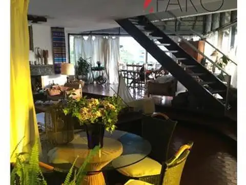 Casa en Alquiler en Pinares, USD 5.000