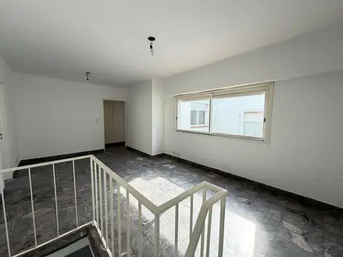 Tandil 3215- tipo ph-  2 ambientes de 63 mt2 IMPECABLE