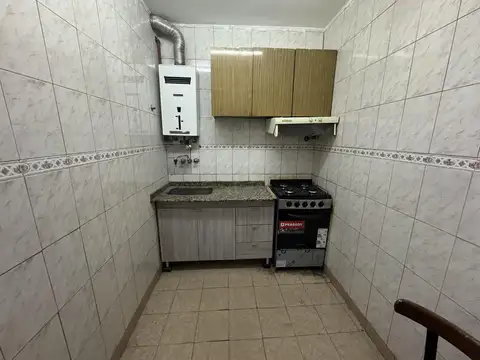 Depto Tipo Casa en Alquiler de 5 ambientes