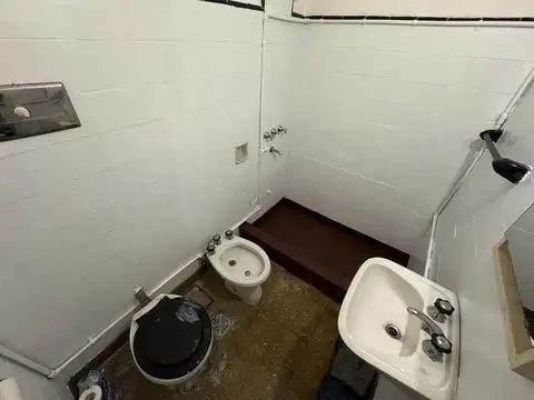 Depto Tipo Casa en Alquiler de 4 dormitorios
