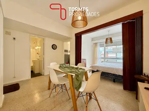 VENTA - Departamento 1 ambiente dividido con balcón a metros del Paseo Aldrey - Mar del Plata