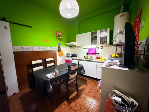 Depto Tipo Casa 3 ambientes con 2 baños