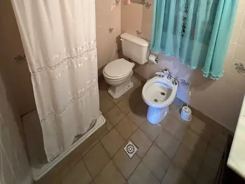 Av. 5 de octubre 3200