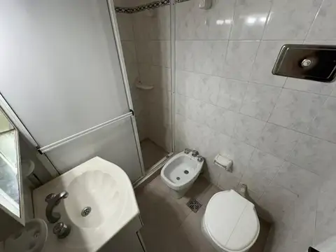 Corrientes 1781 , Piso 1