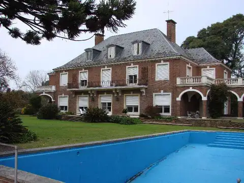 PRIMERA JUNTA al 2600