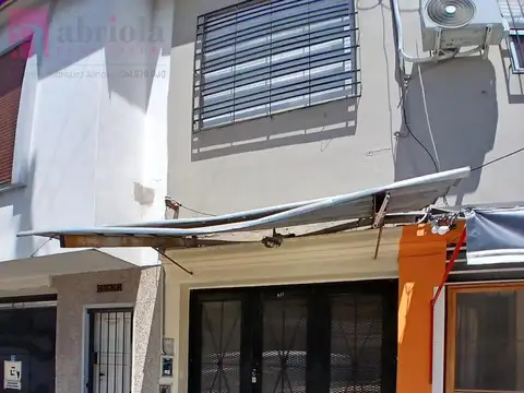 Depto Tipo Casa en Venta de 2 dormitorios