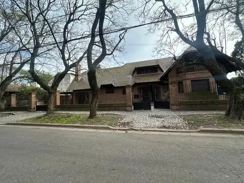 CASA EN VENTA EN Barrio VILLA MORRIA PILAR