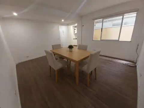 VENTA monoambiente en Parque Centenario CON PATIO