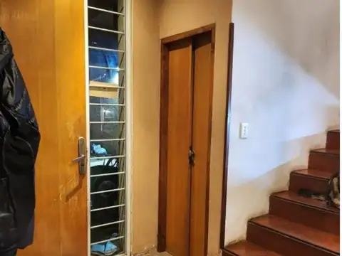 Casa 6 ambientes con 3 baños