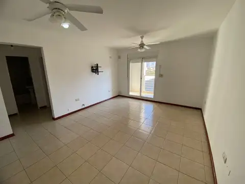 Departamento en Alquiler con 1 cocheras