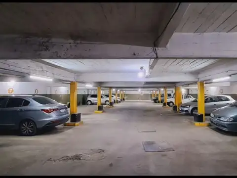 Venta cochera Hurlingham B° C artero Villa Tesei.