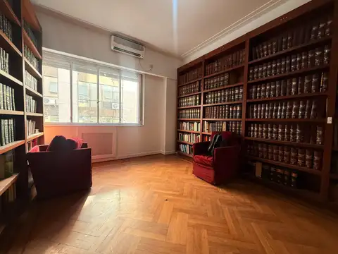 Oficina en Alquiler en Retiro, $ 700.000