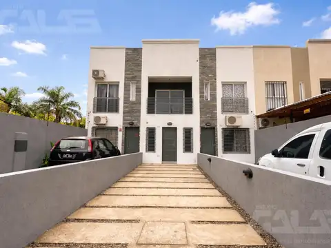 DÚPLEX | 3 AMBIENTES | PATIO CON PARQUE | IMPECABLE | COCHERA DOBLE | ITUZAINGÓ SUR