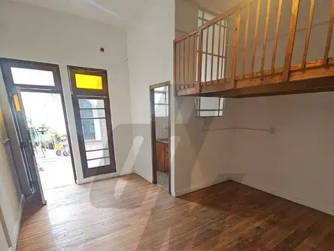 Depto Tipo Casa en Venta de 1 dormitorio