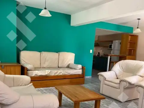 VENTA Gran complejo de 4 departamentos de primera calidad