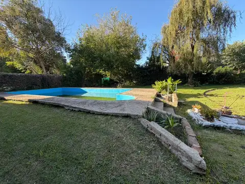 Casa en Venta con 1 cochera